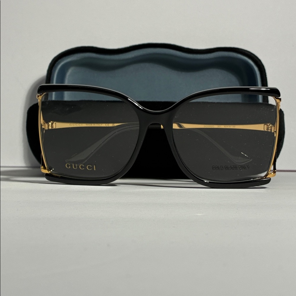 New Authentic GG0592o 001 Gucci Gold and Black Glasses